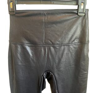 Jane and Bleeker shiny black leggings faux leather Large